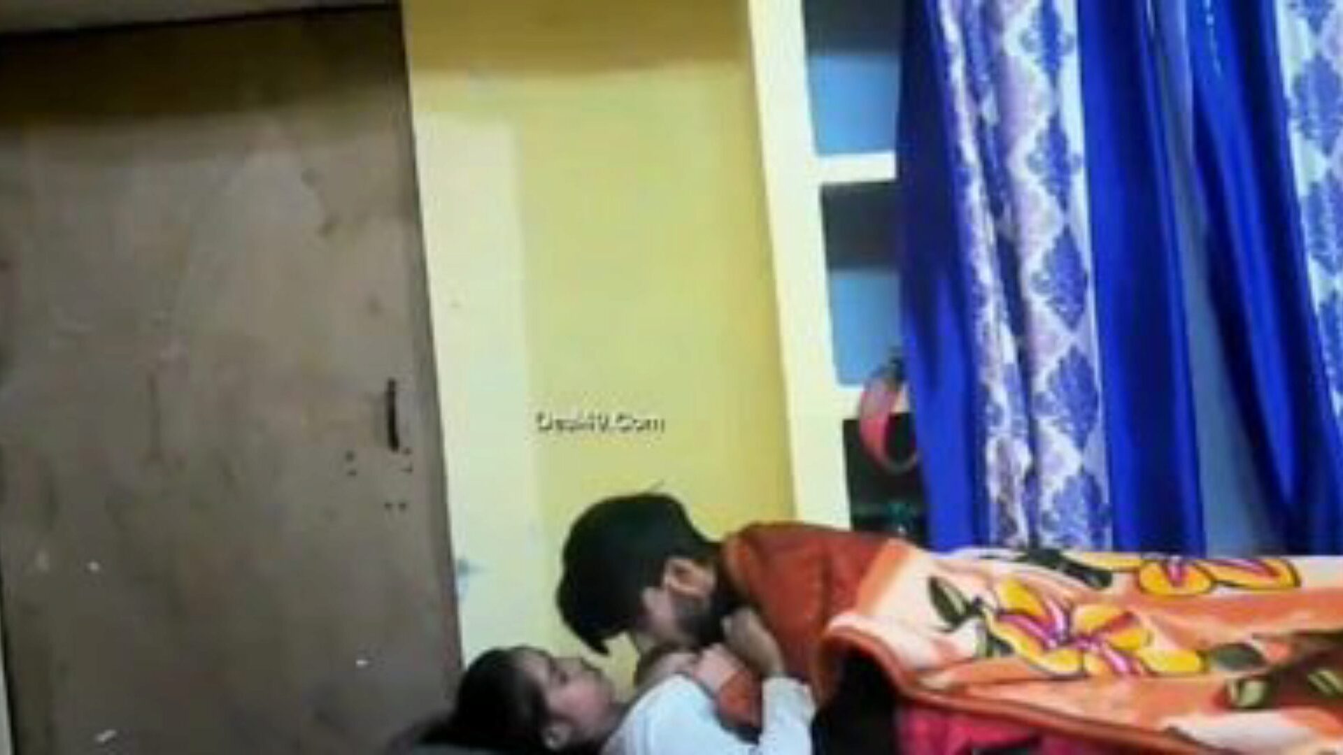 Desi Couple: Free Indian Porn Video 60 - xHamster Watch Desi Couple tube hook-up movie for free-for-all on xHamster, with the domineering bevy of Asian Indian & Desi Mobile Tube porn movie scene scenes